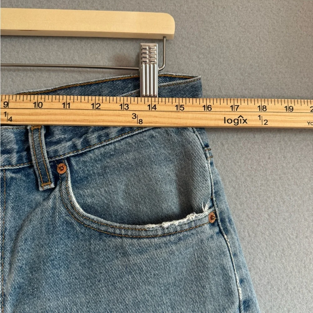 Levis ultimate pair