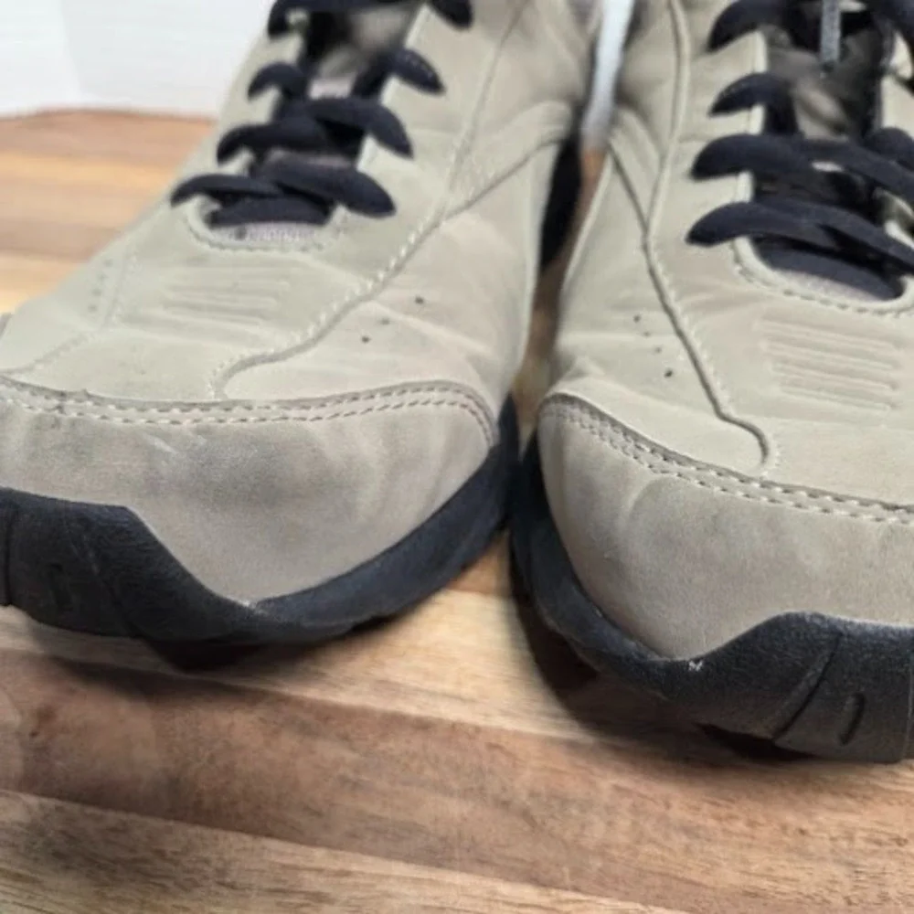 Reebok walk ultra
