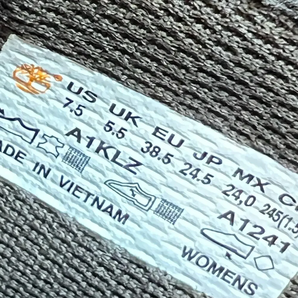 Timberland Women’s Tan Dausette Sneaker Boots Size 7 1/2