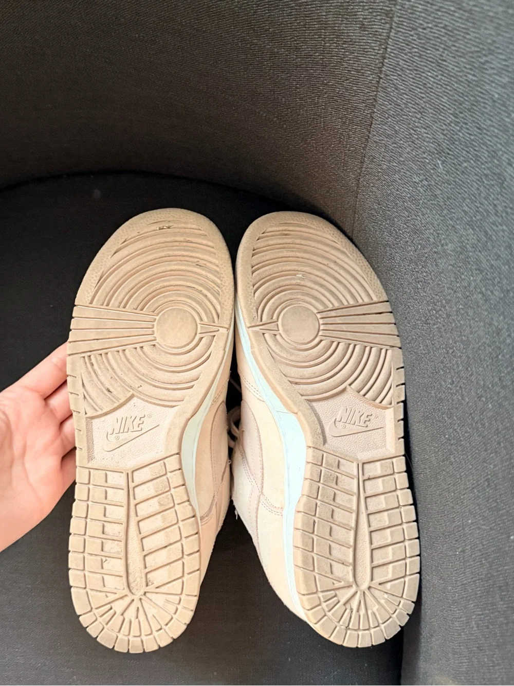 Nike classic low