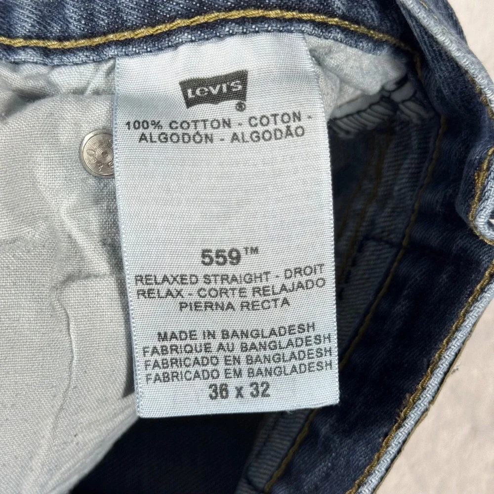 Levis levis 559
