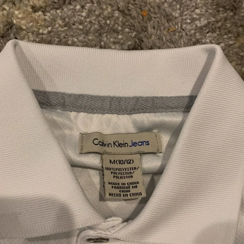 Calvin Klein Jeans •~this item