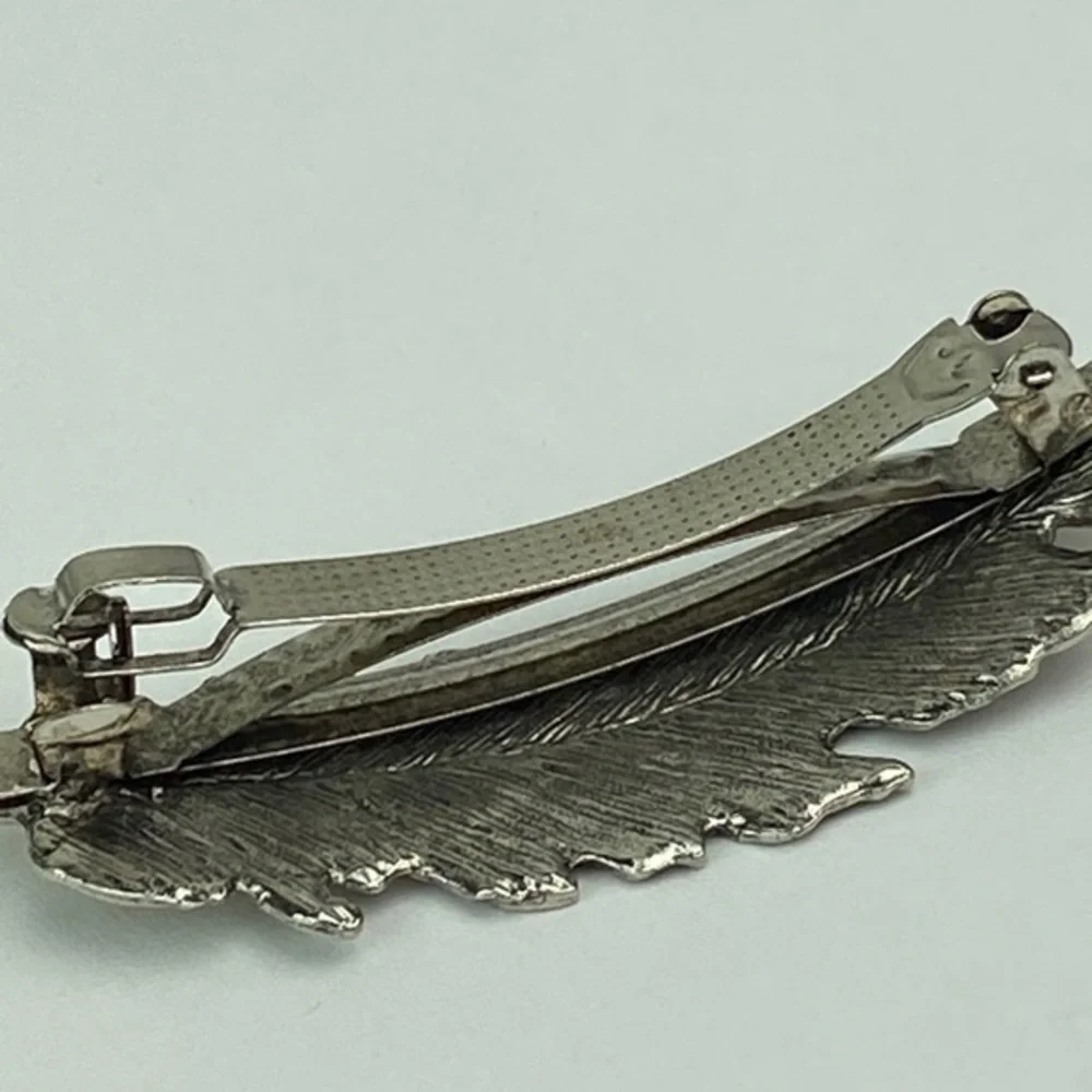 N/A silver tone