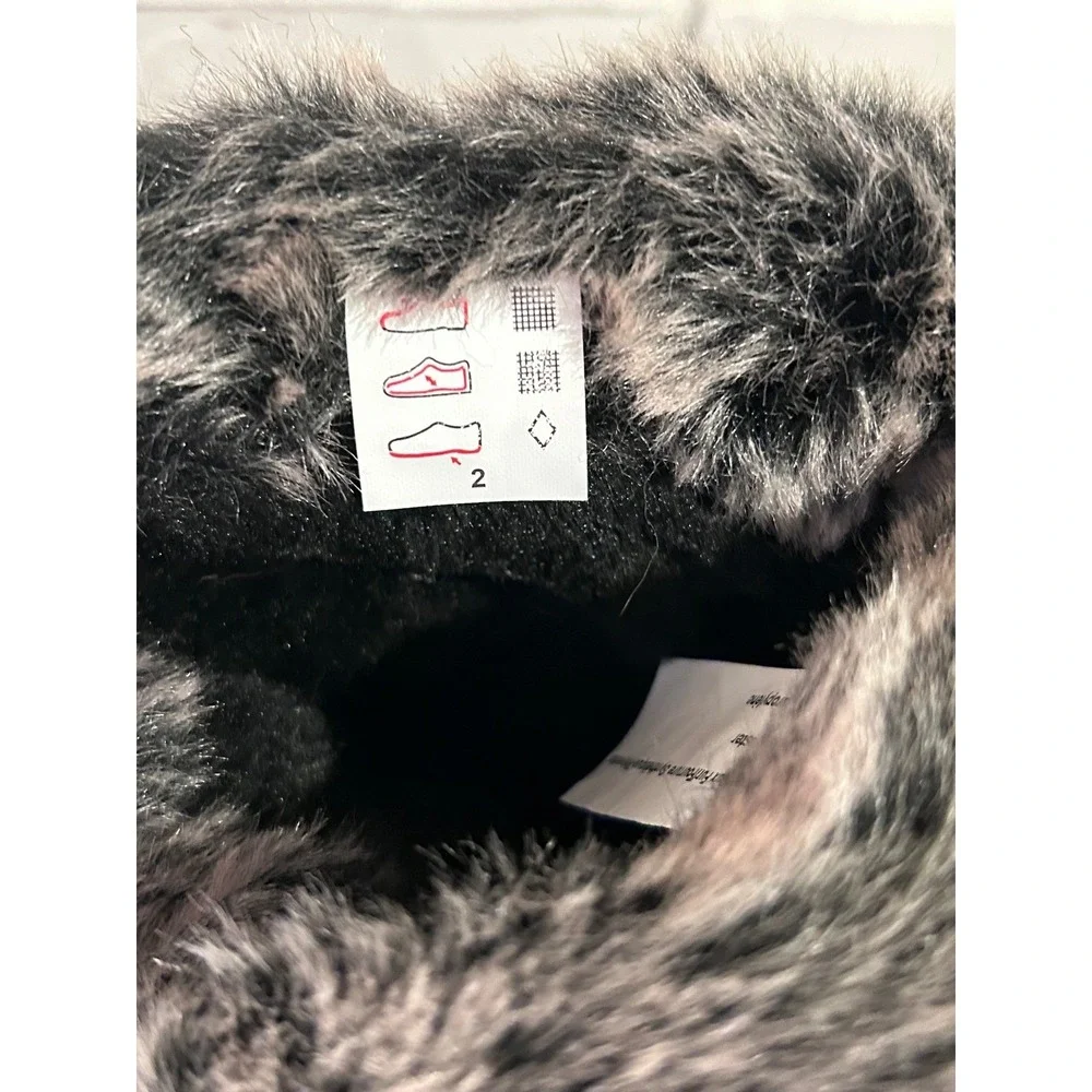 Kamik ••worn once