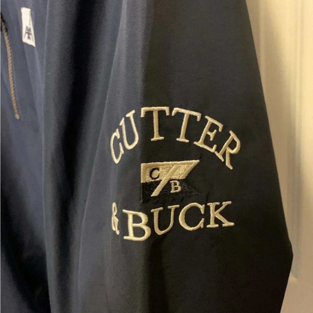 Cutter & Buck classic dark
