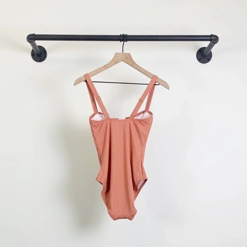 LOFT nwt beach