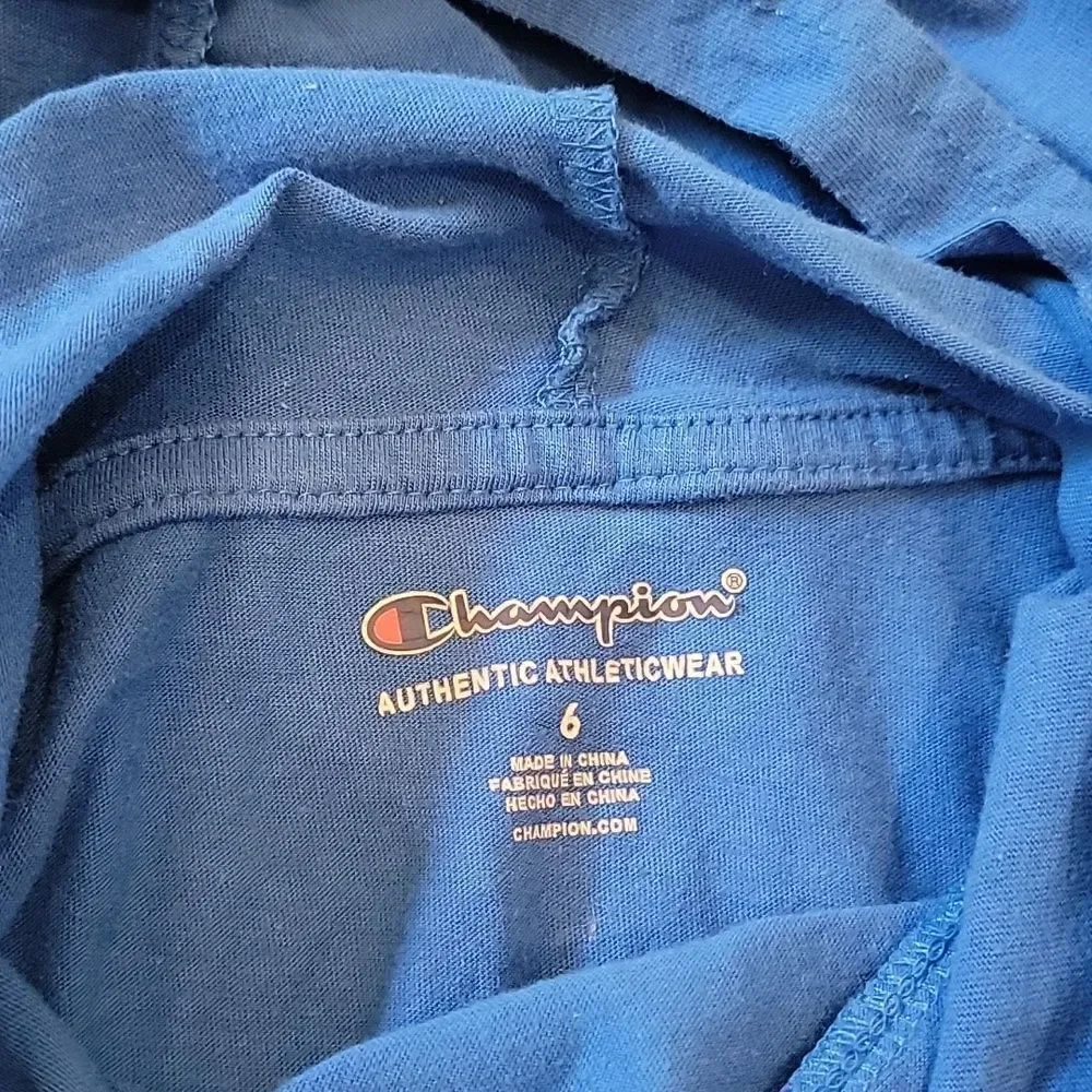 Champion size blue