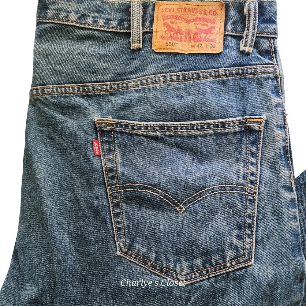 Levis measurements waist