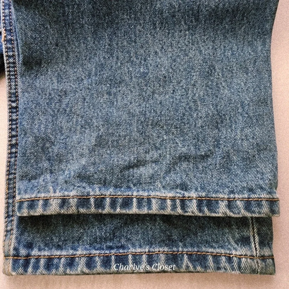 Levis measurements waist