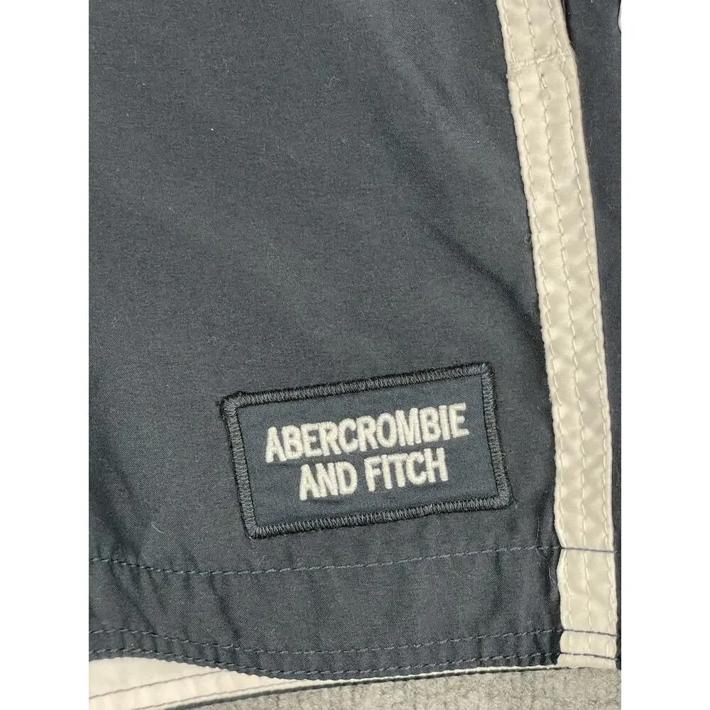 Abercrombie & Fitch this product