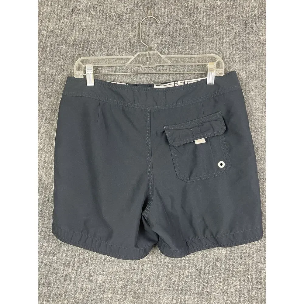 Abercrombie & Fitch this product