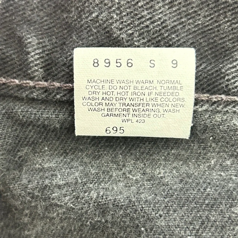 Levis levi 560
