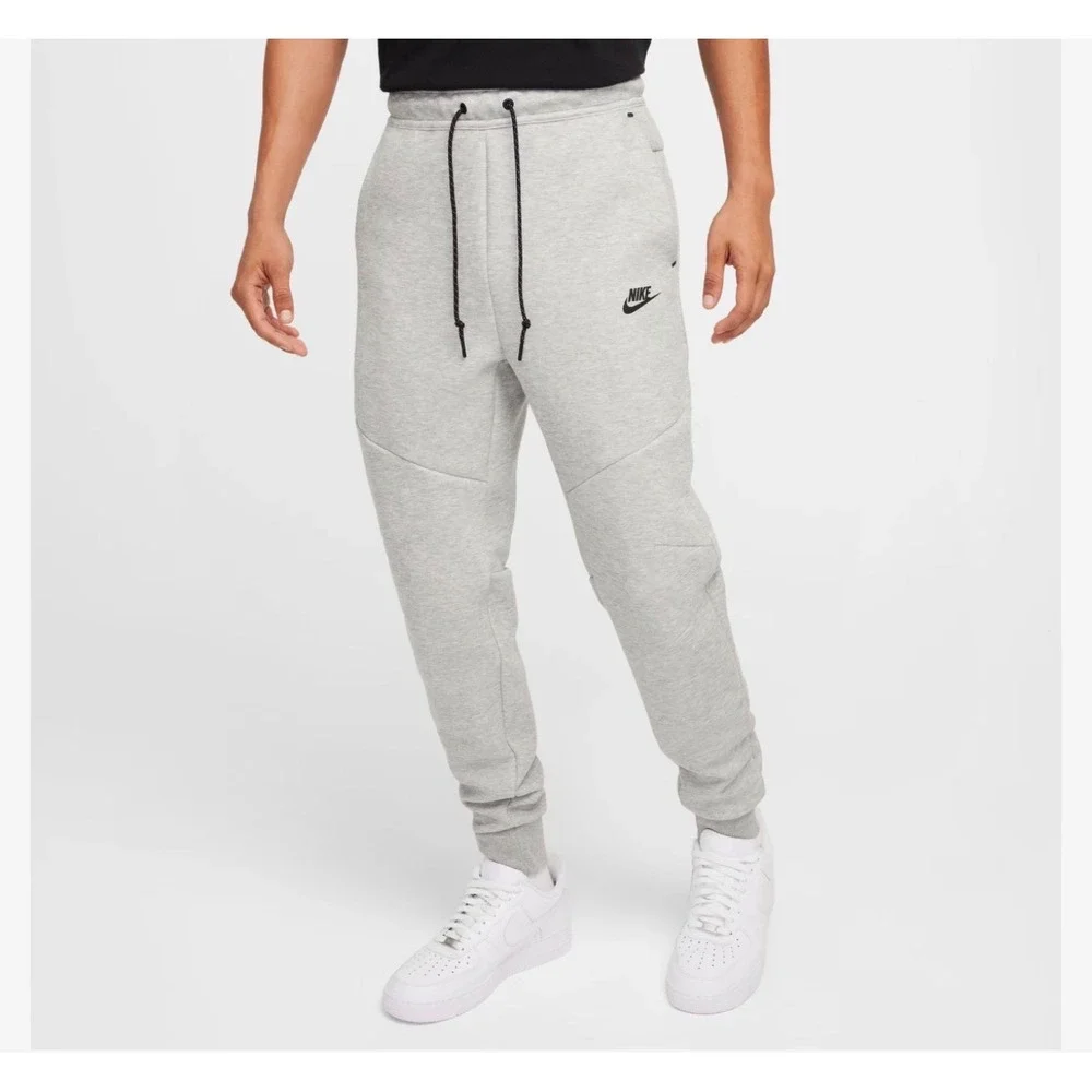 Nike Tech Fleece Joggers Mens Medium Gray Tapered‎ Drawstring Sweatpants
