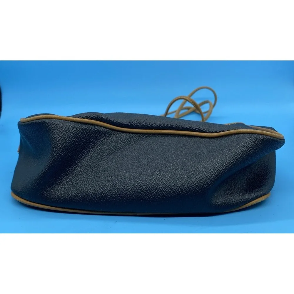 Liz Claiborne liz claiborne