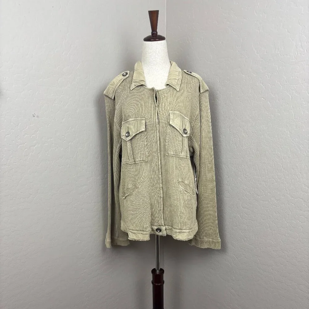 Free People details style