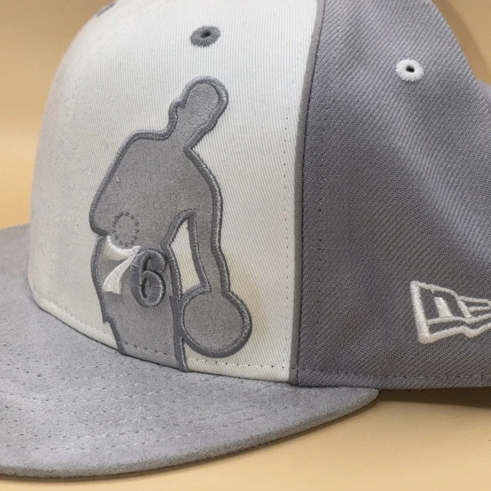 New Era 59FIFTY Philadelphia 76ers Hardwood Classics Fitted Hat Grey White Sz 8