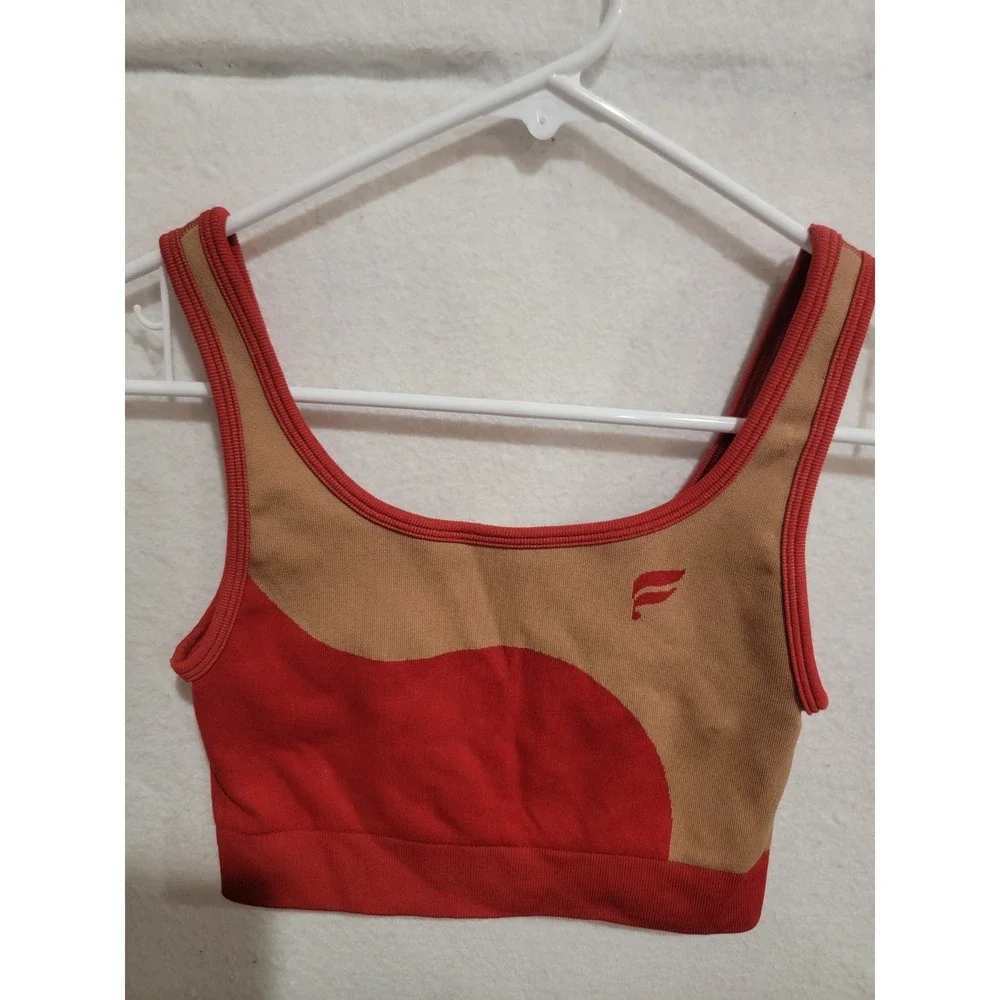 Fabletics Phoenix Seamless Sports Bra S Small Red Tan Colorblock Activewear Yoga