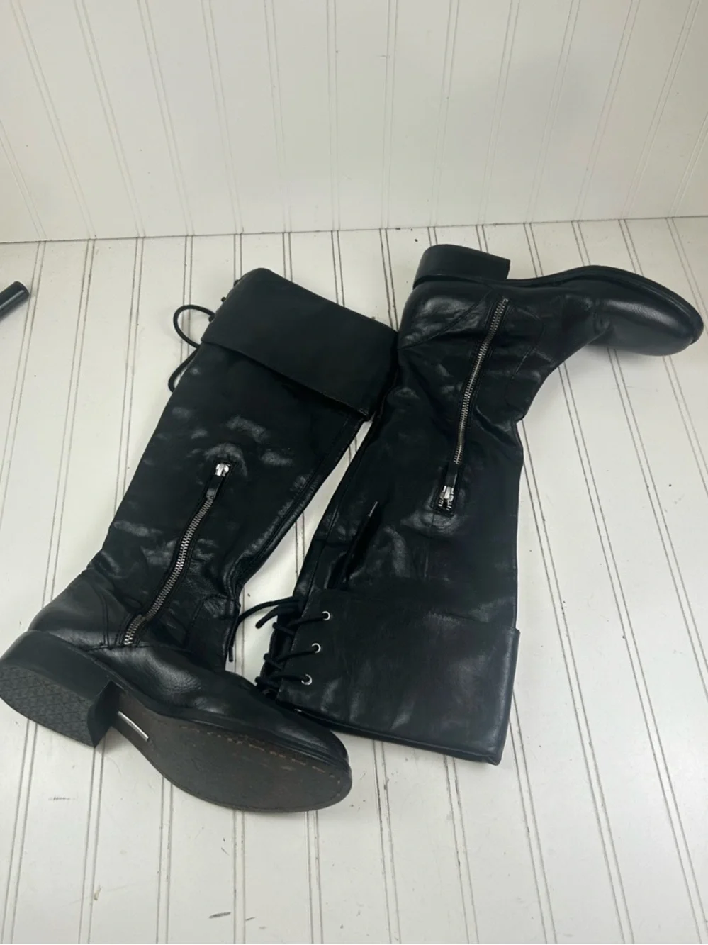 Vince Camuto vince camuto
