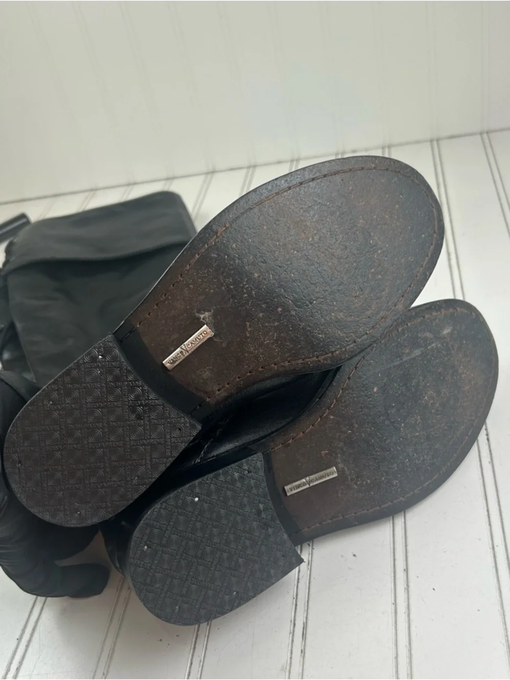 Vince Camuto vince camuto