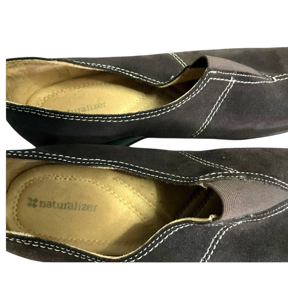 Naturalizer details new