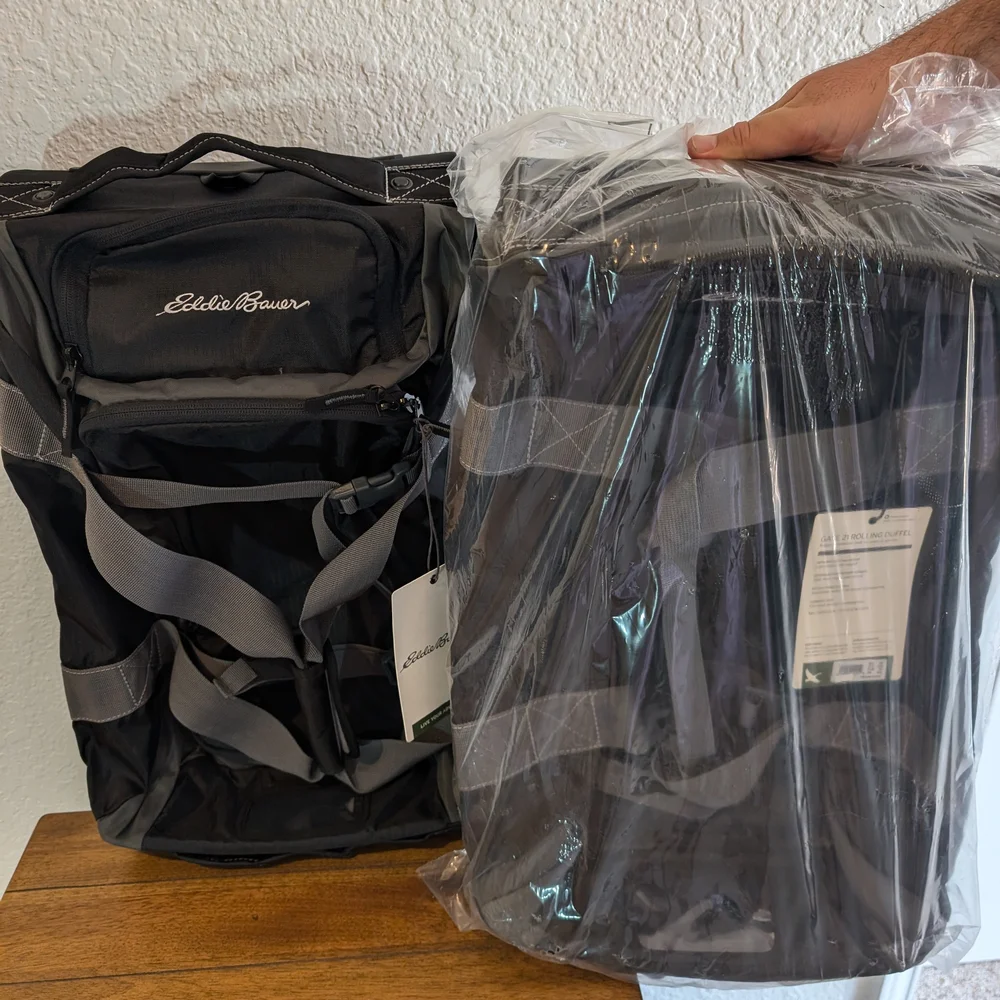 Eddie Bauer travel sleek perfect