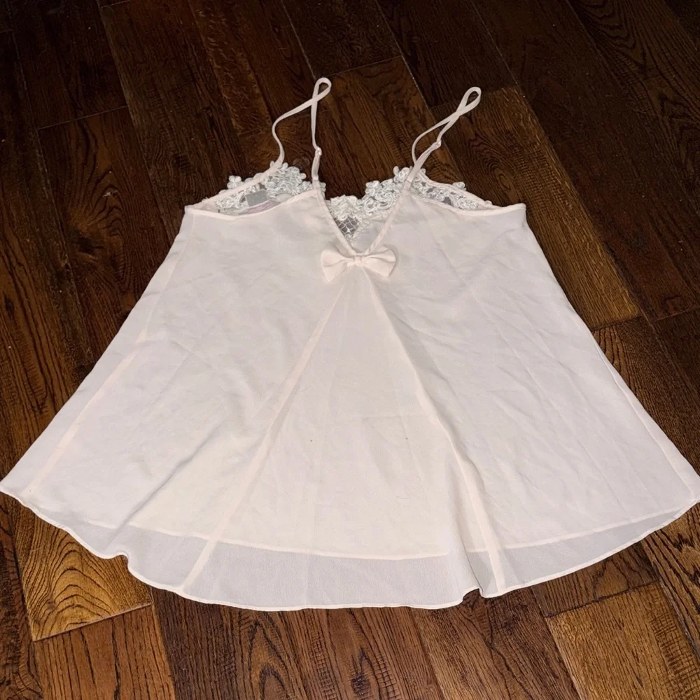 DENTELLE Chic Cream Lace Lingerie M