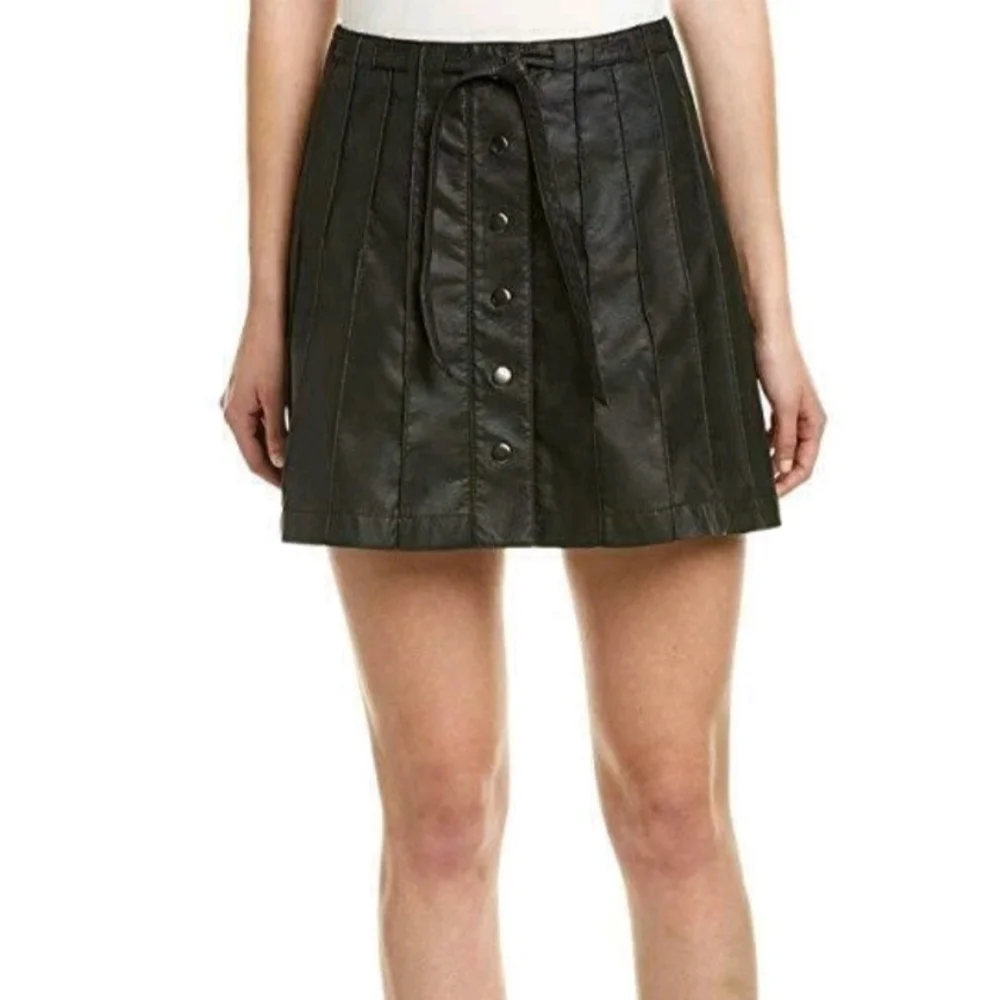 Free People Vegan Faux Leather Mini Skirt Black Snap Front Tie Waist Size 8 NWT