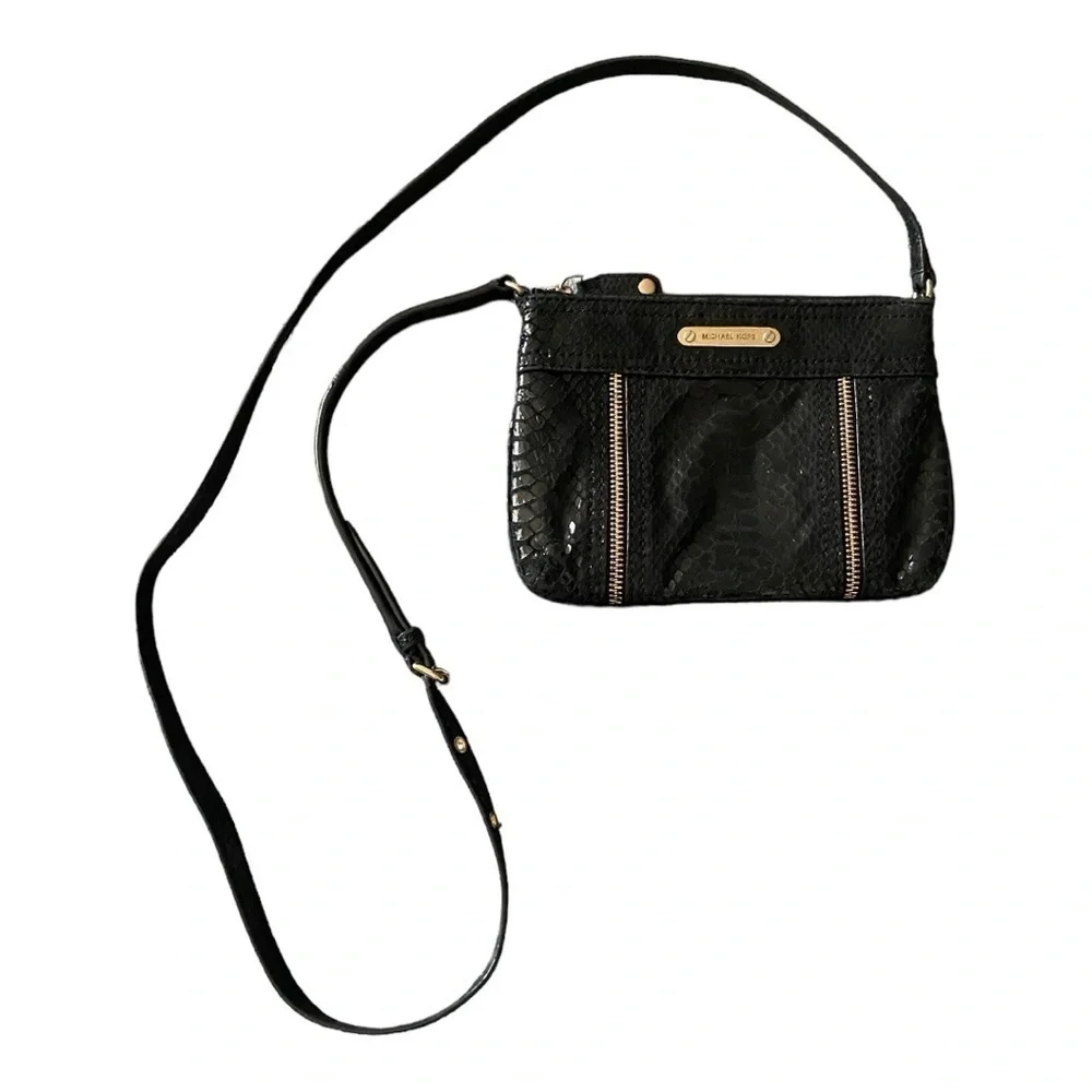 MICHAEL KORS-MOXLEY BLACK CROSSBODY BAG