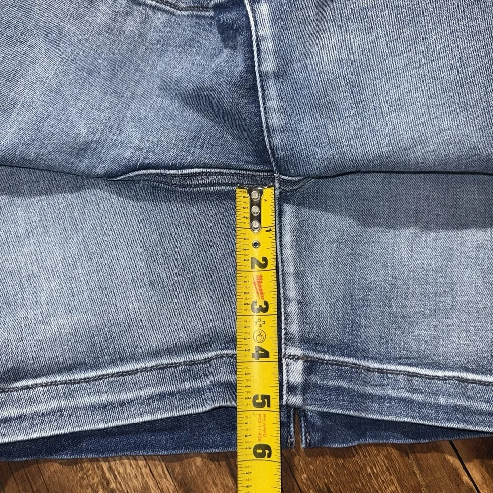 Judy Blue shown measurements