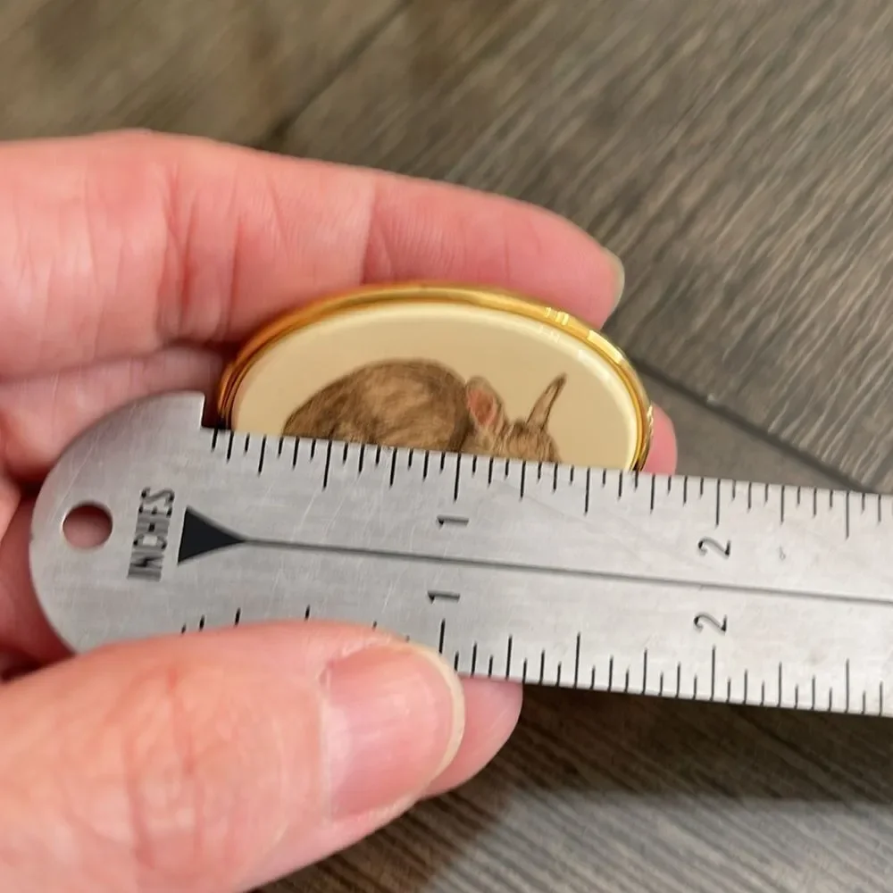 Vintage oval shaped
