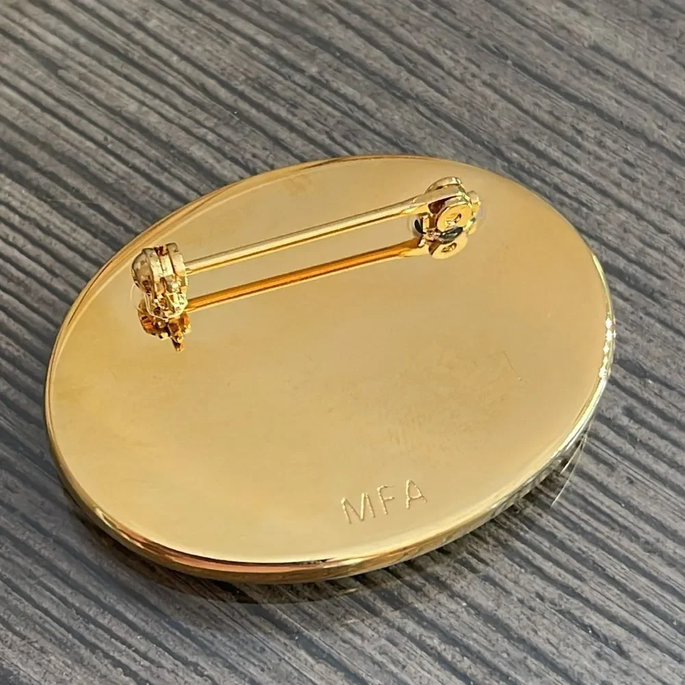 Vintage oval shaped