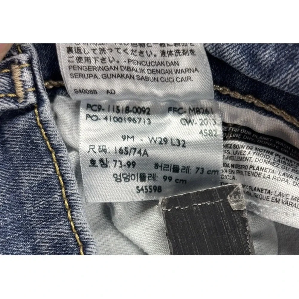 Levis levi 518