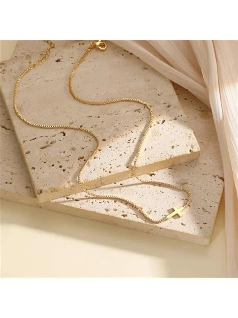 N/A this dainty