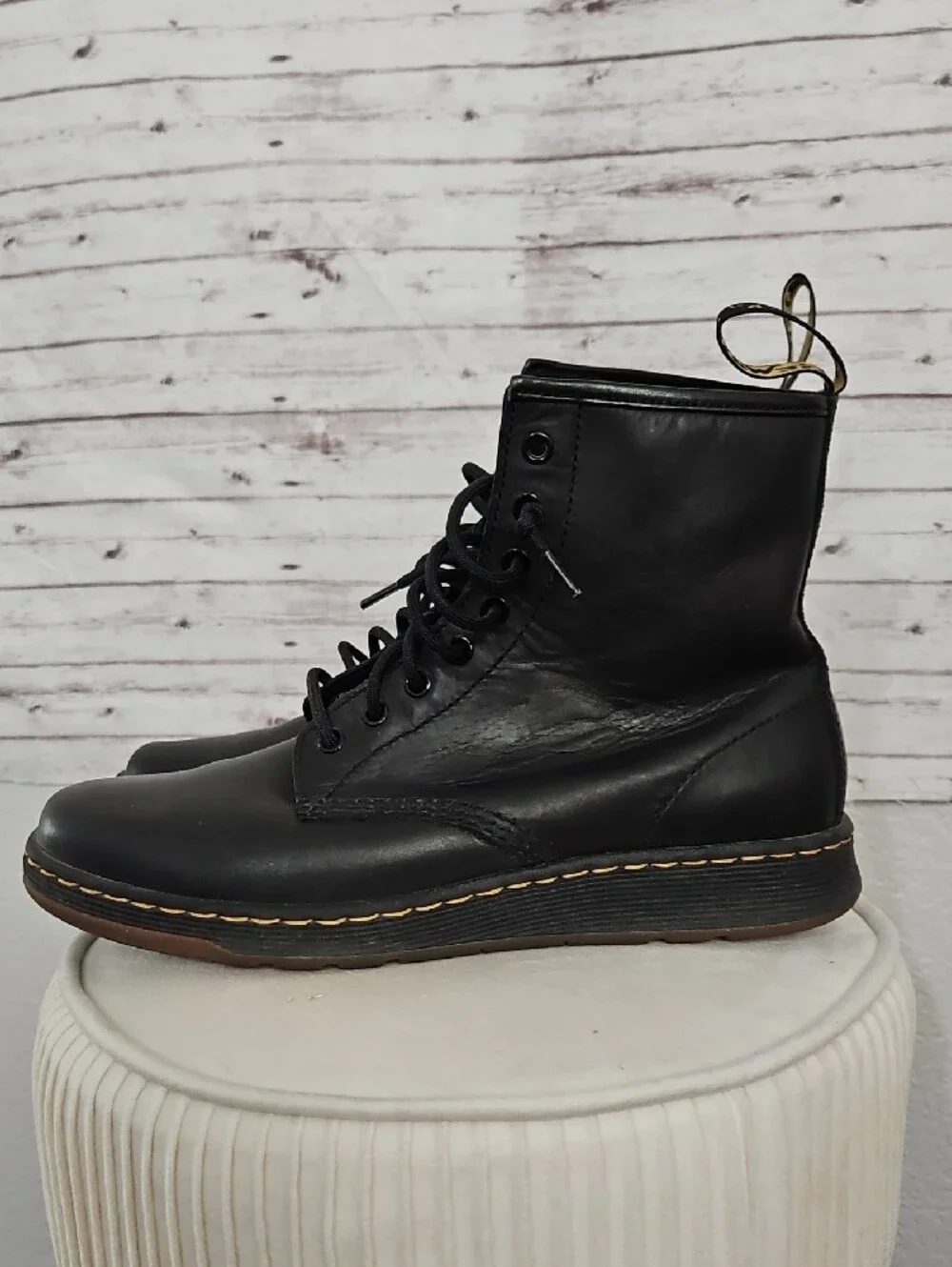 Dr. Martens sturdy black