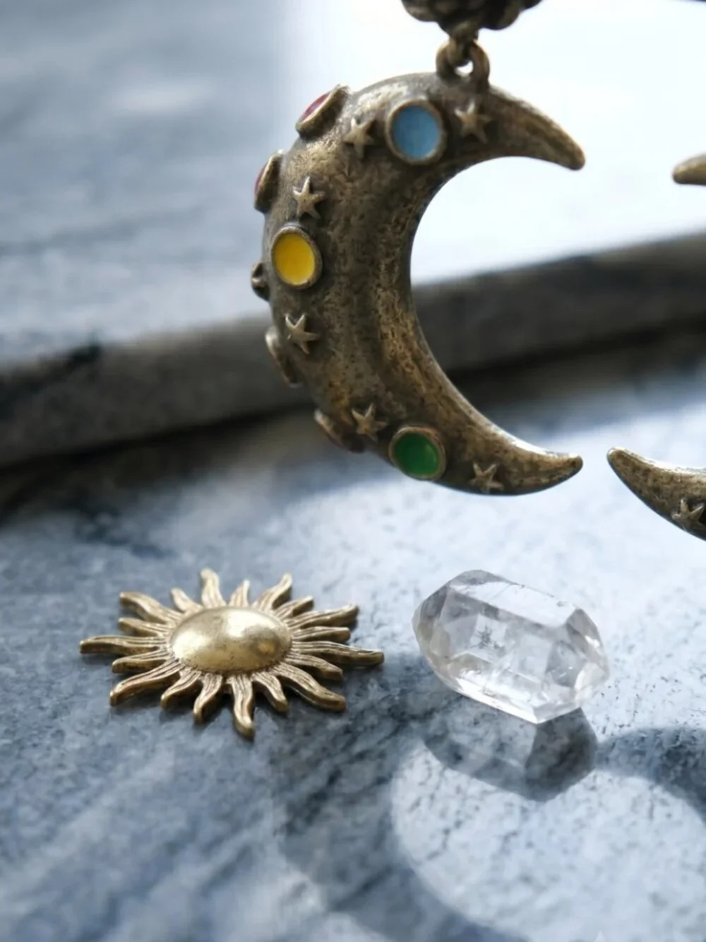 NKULTD material antique