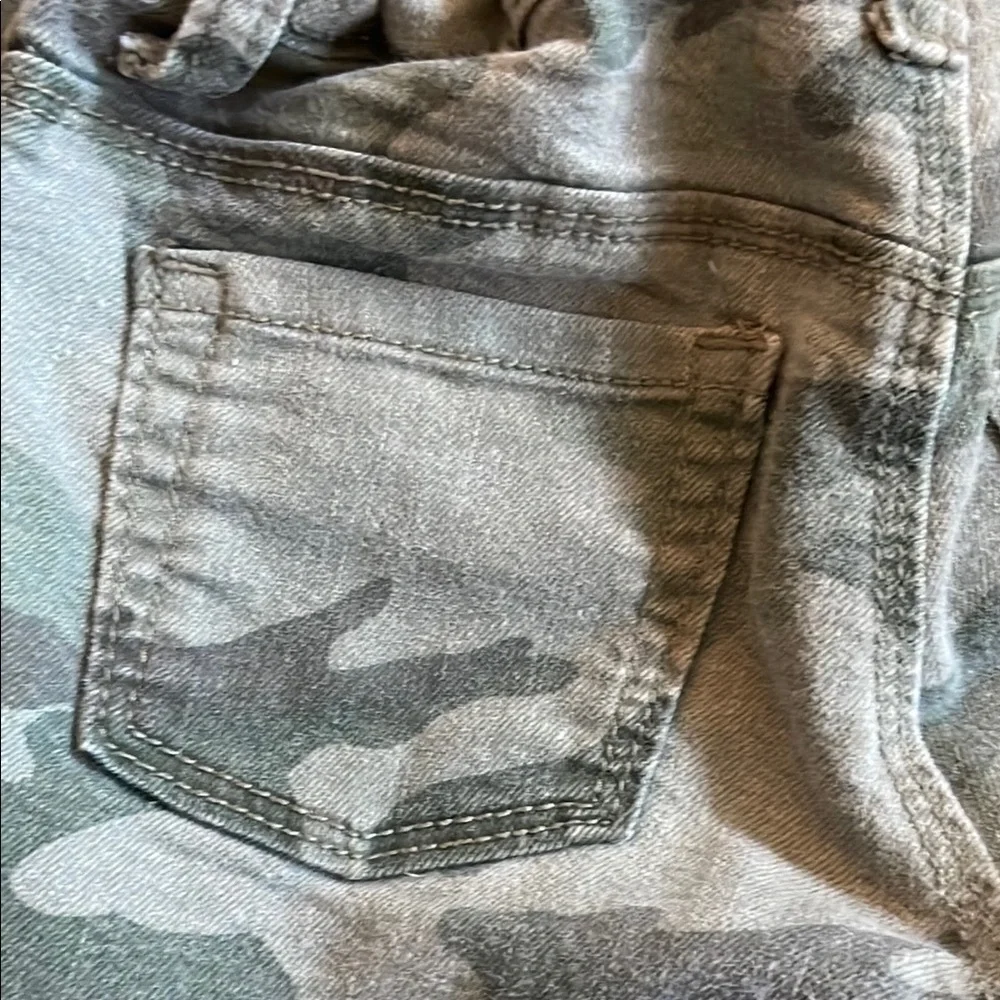 Old Navy trendy camouflage