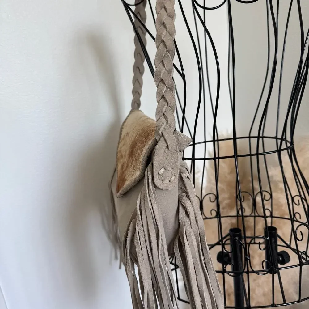 Zulia & Huipa stunning artisanally