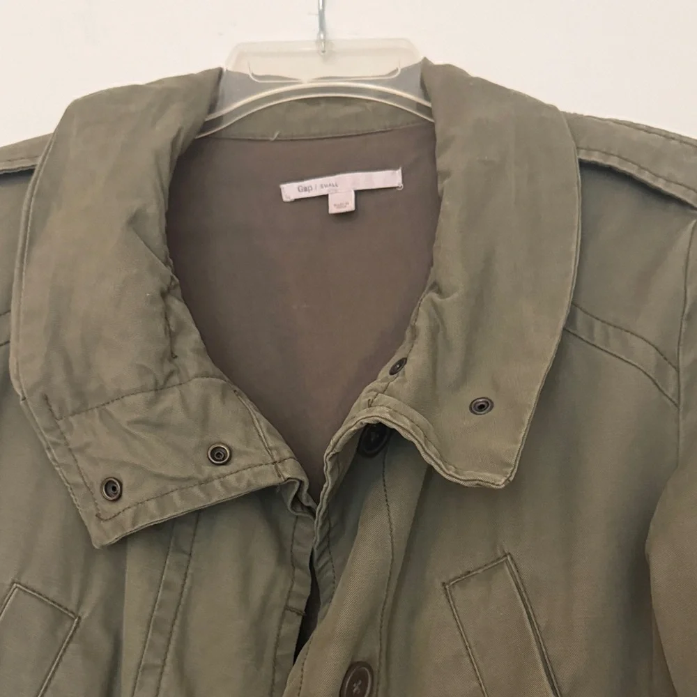 GAP versatile khaki