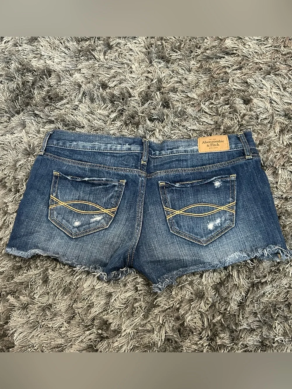 Abercrombie & Fitch low rise