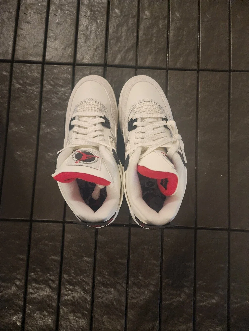 Jordan women air