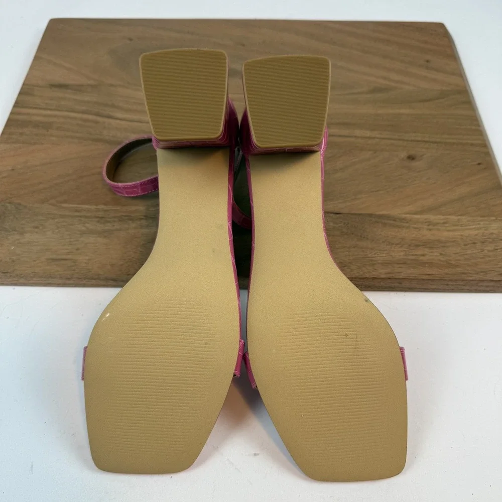 Abound size 11