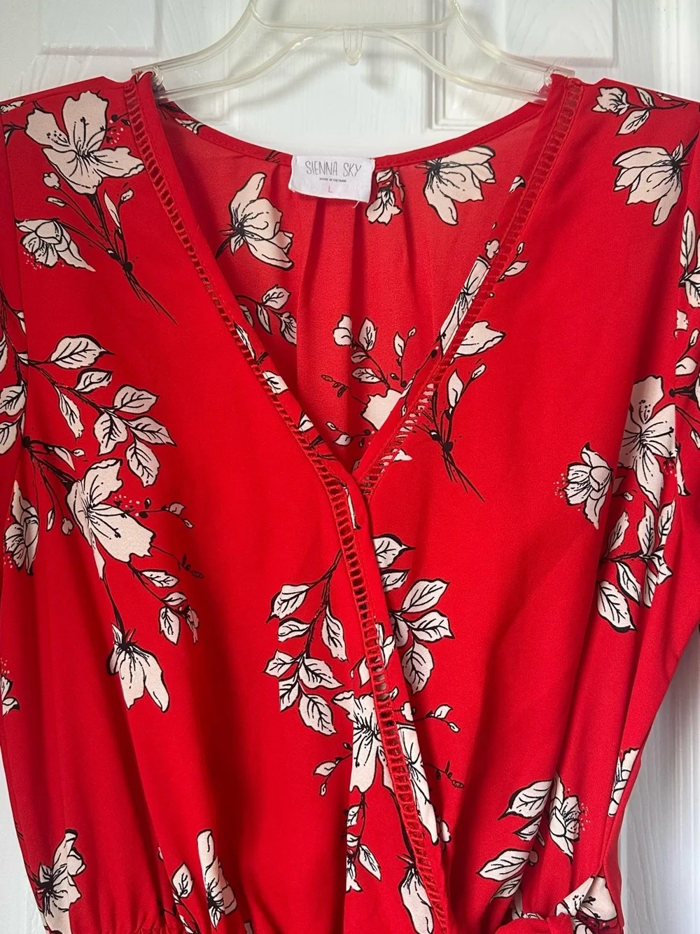 Sienna Sky red wrap