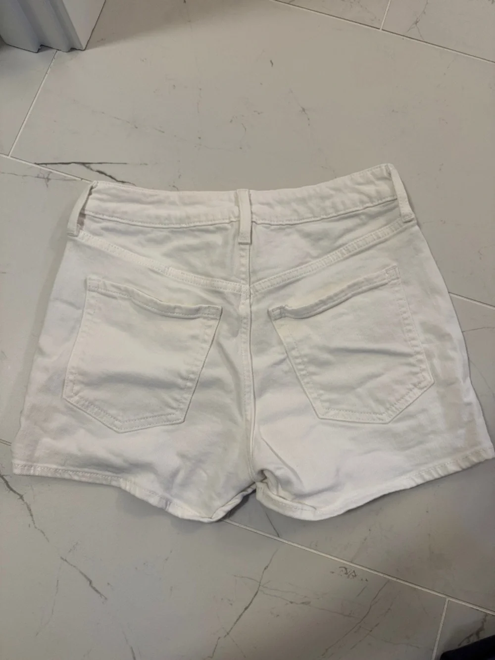 Old Navy classic white