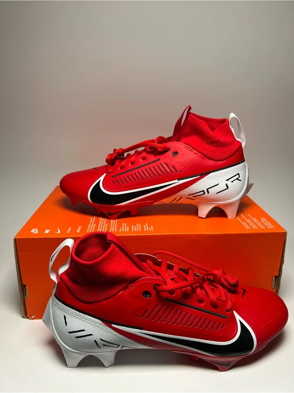Nike Vapor Edge Pro 360 2 Football Cleats Red / White DA5456-600 Mens Size 8.5