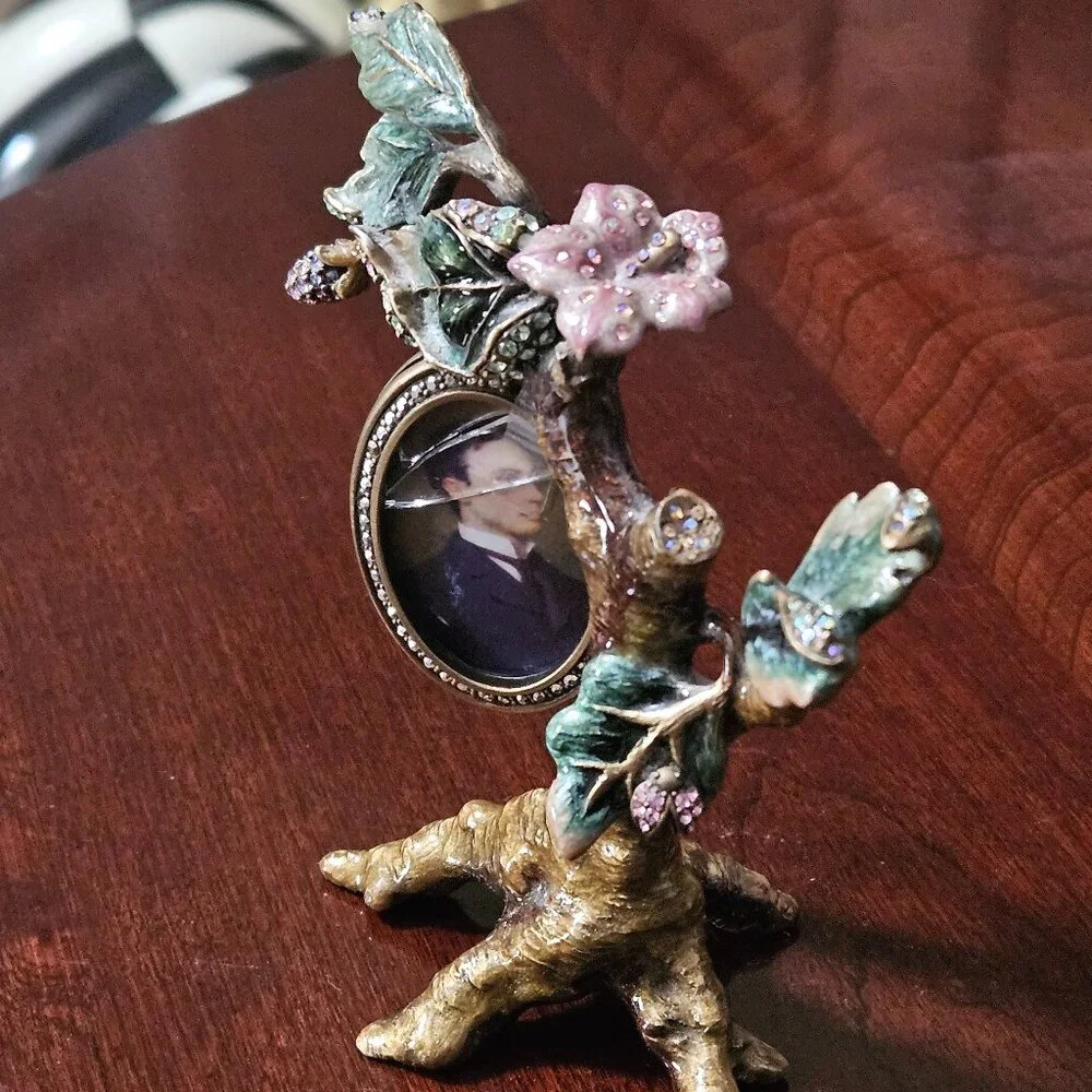 RARE JAY STRONGWATER ELDON FLORA & FAUNA FAMILY TREE HANGING FRAME CRYSTAL OBJET