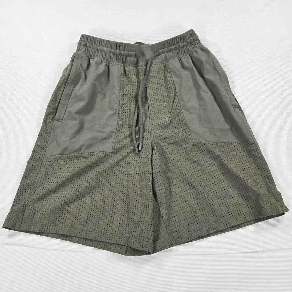 Lululemon Step Back‎ Jump Mesh Athletic Short in Green Men's Size Small