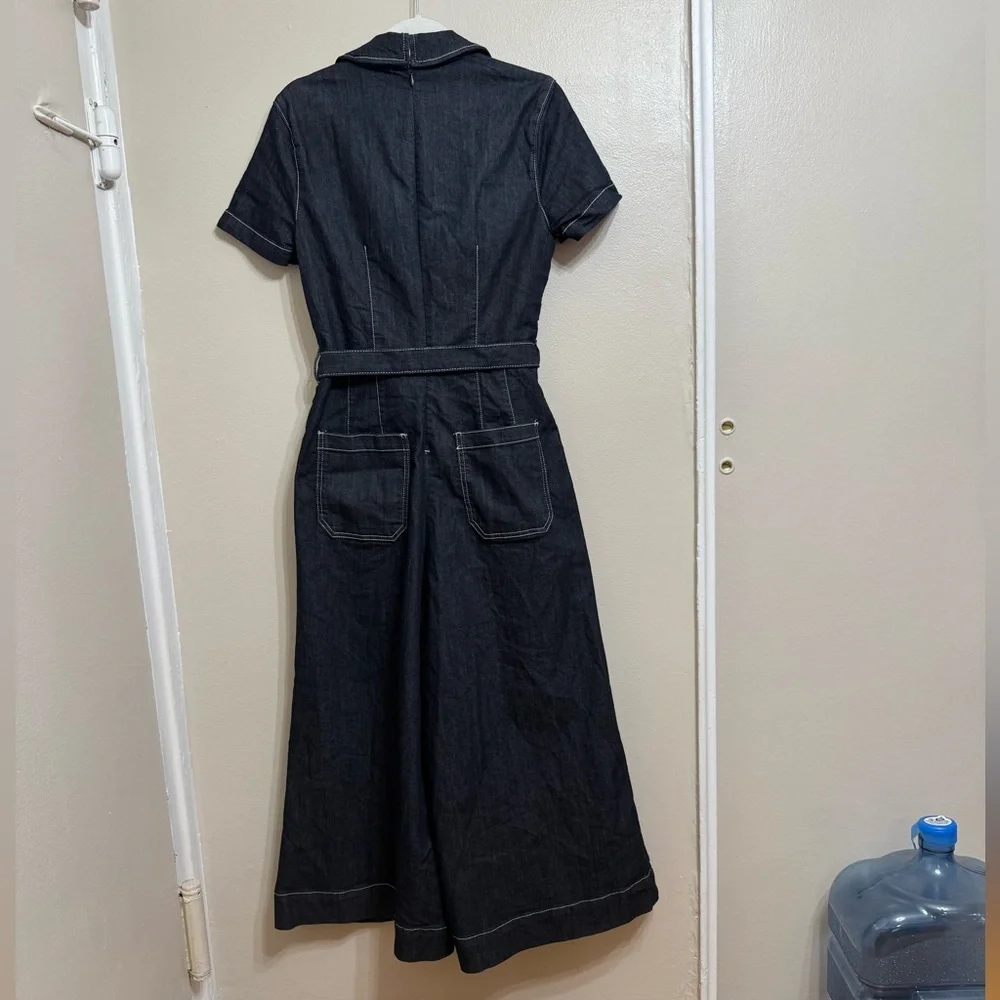 Maeve elegant black