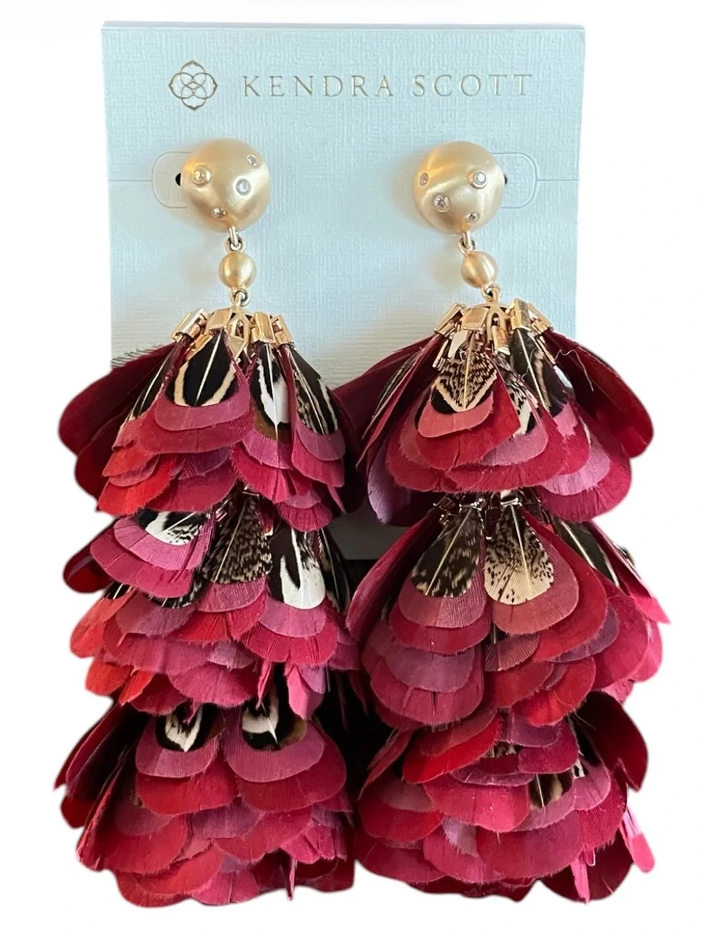 Kendra Scott make statement