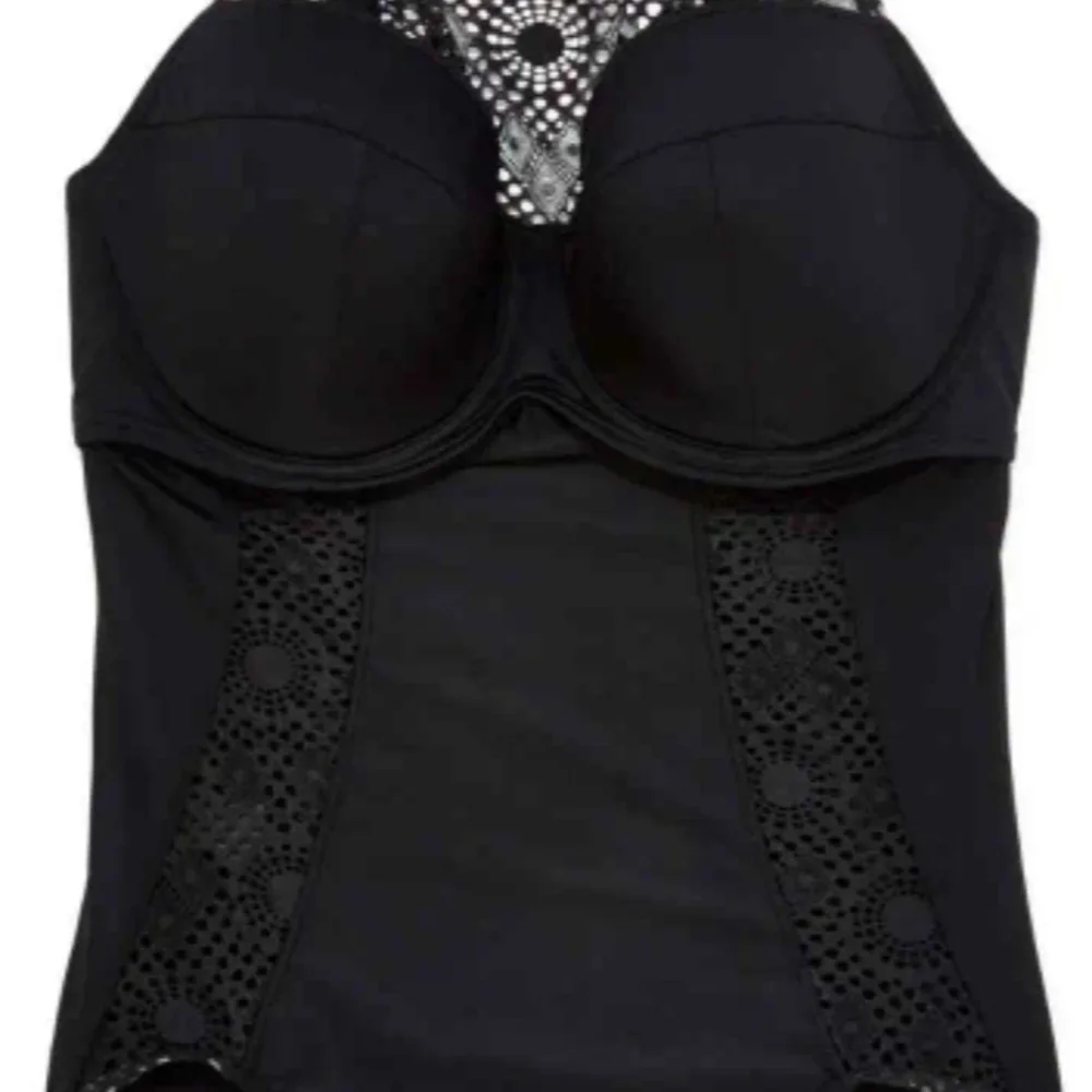 Adore Me elegant black