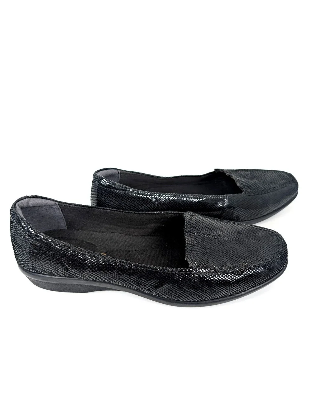 Clarks Collection Black Embossed Leather Loafers Snake Print Flat Loafers 6.5